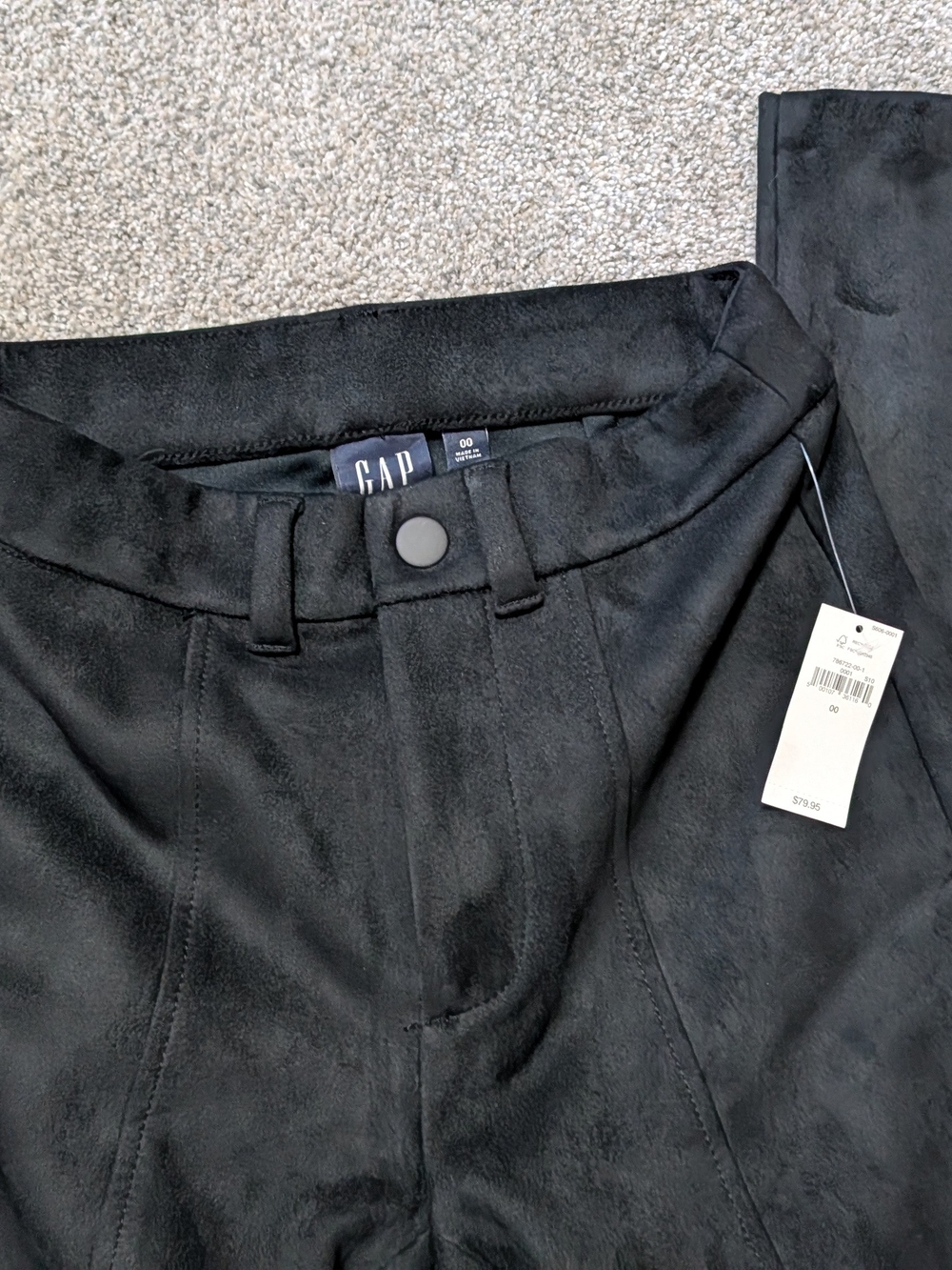 GAP Women's Straight-Leg Pants in Black